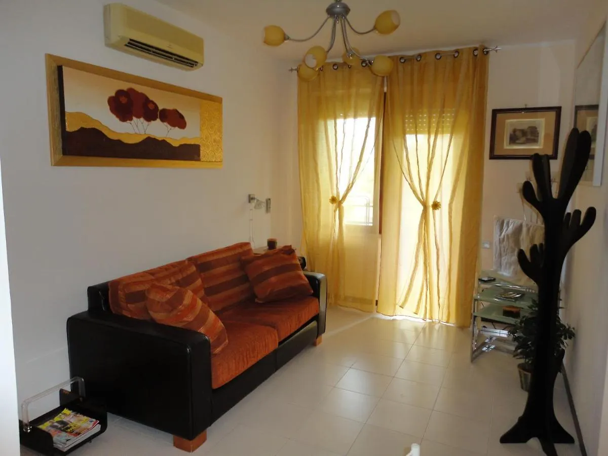 Appartamento Fede & Francy Quartu SantʼElena 0*,